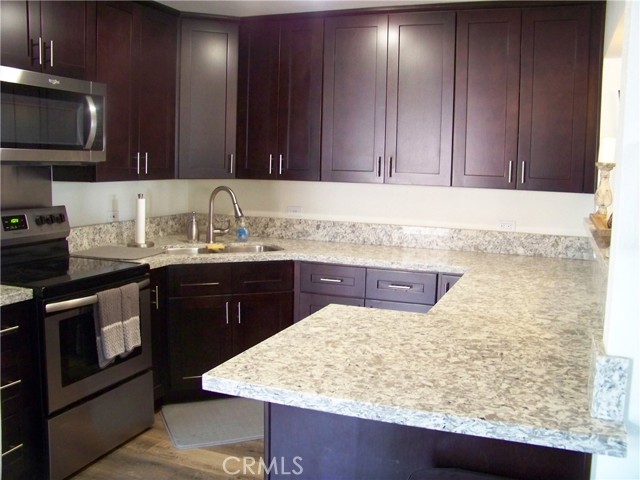 655 Main, San Jacinto CA: https://media.crmls.org/medias/89ef0184-81d6-405f-9d8e-92d165cc1de6.jpg