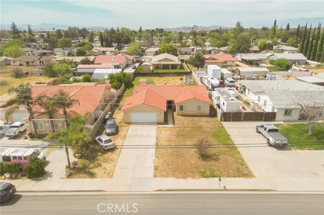 Detail Gallery Image 9 of 29 For 1253 Beaumont Ave, Beaumont,  CA 92223 - 4 Beds | 2 Baths