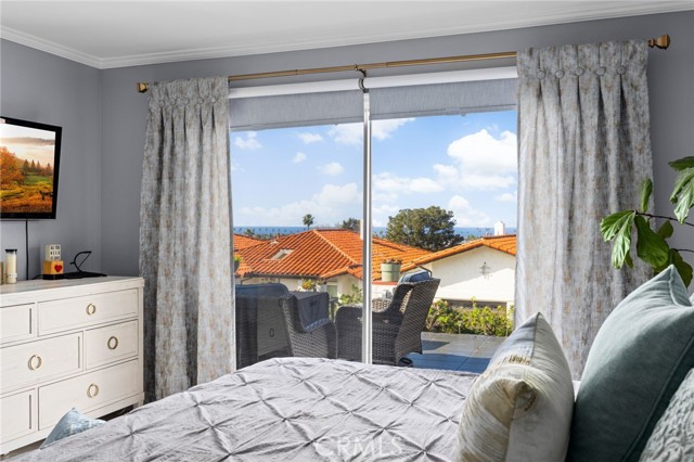 Detail Gallery Image 14 of 34 For 6729 Hyacinth Cir, Carlsbad,  CA 92011 - 3 Beds | 2 Baths