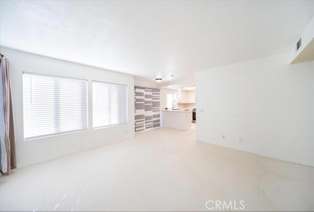 Detail Gallery Image 24 of 41 For 27552 via Real, Menifee,  CA 92585 - 4 Beds | 3 Baths