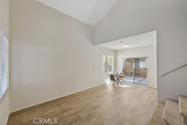 Detail Gallery Image 6 of 43 For 1868 Day Lily Ln, Simi Valley,  CA 93065 - 3 Beds | 2/1 Baths