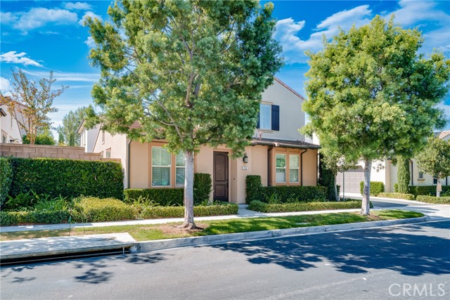 Detail Gallery Image 2 of 33 For 148 Desert Bloom, Irvine,  CA 92618 - 4 Beds | 3/1 Baths