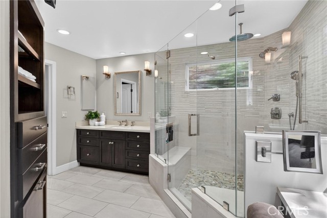 Image 19 of 75 For 1001 4th  