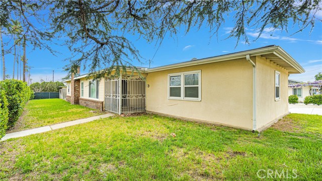 16489 Ivy Avenue, Fontana, California 92335, 3 Bedrooms Bedrooms, ,2 BathroomsBathrooms,Single Family Residence,For Sale,Ivy,CV24067597