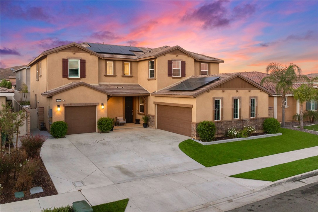 Detail Gallery Image 2 of 67 For 24654 Legion Ct, Menifee,  CA 92584 - 6 Beds | 4/1 Baths