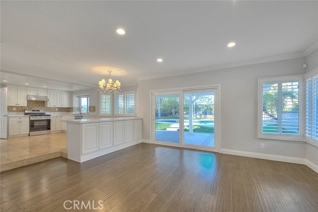 21853 E Snow Creek, Walnut CA: https://media.crmls.org/medias/89f4c0e1-3626-4ebd-938a-1cd5cf9abf64.jpg