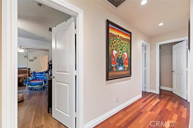 Detail Gallery Image 14 of 22 For 1704 Pass and Covina Rd, West Covina,  CA 91792 - 4 Beds | 2/1 Baths