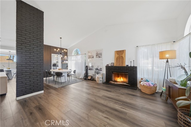 Front Image Thumbnail for CRSW26136673