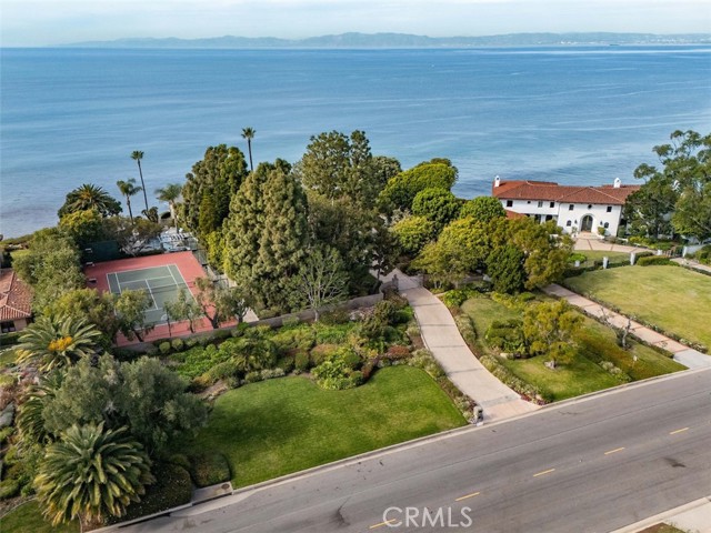 Detail Gallery Image 42 of 75 For 1733 Paseo Del Mar, Palos Verdes Estates,  CA 90274 - 6 Beds | 5/1 Baths