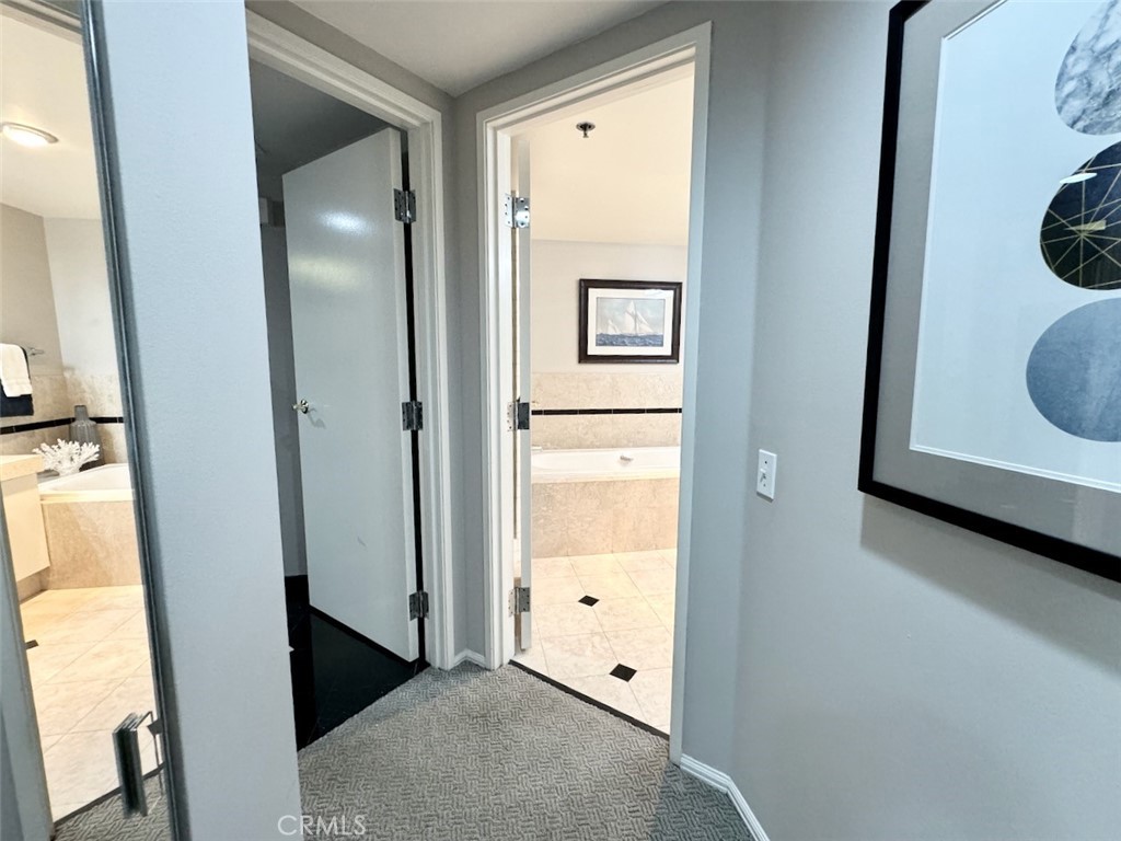 https://media.crmls.org/medias/89f57a69-af88-498d-a505-aaf4be6468f6.jpg?preset=X-Large