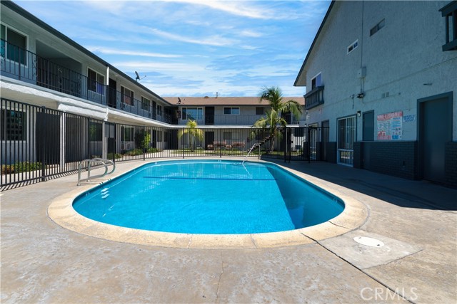 Detail Gallery Image 13 of 26 For 2890 E Artesia Bld #57,  Long Beach,  CA 90805 - 1 Beds | 1 Baths