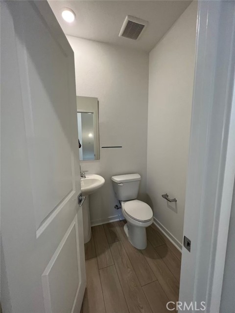 Detail Gallery Image 5 of 53 For 4490 S Bryant Paseo, Ontario,  CA 91762 - 4 Beds | 3/1 Baths