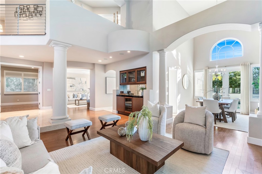 MLS #OC25238106 image #9