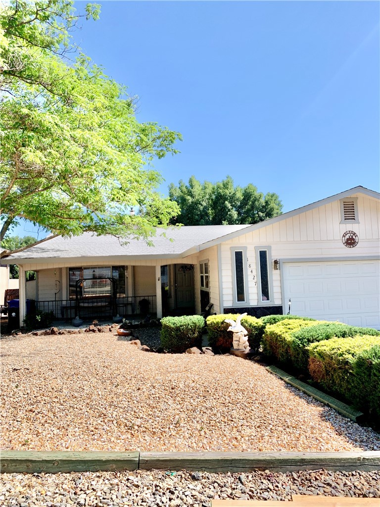 18427 Deer Hill