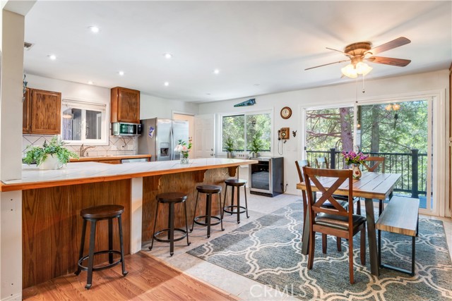 Detail Gallery Image 9 of 33 For 6031 Tripp Ln, Angelus Oaks,  CA 92305 - 4 Beds | 3/1 Baths