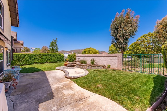 Detail Gallery Image 27 of 37 For 161 Silver Fern Ct, Simi Valley,  CA 93065 - 3 Beds | 2/1 Baths