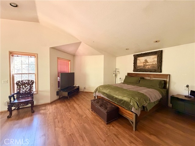 Detail Gallery Image 20 of 25 For 39503 Prospect, Forest Falls,  CA 92339 - 4 Beds | 3/1 Baths