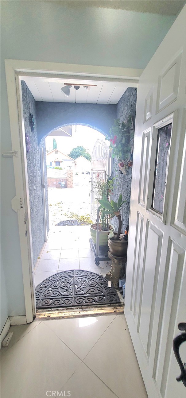 Detail Gallery Image 13 of 41 For 10181 Larson Ave, Garden Grove,  CA 92843 - 4 Beds | 4 Baths