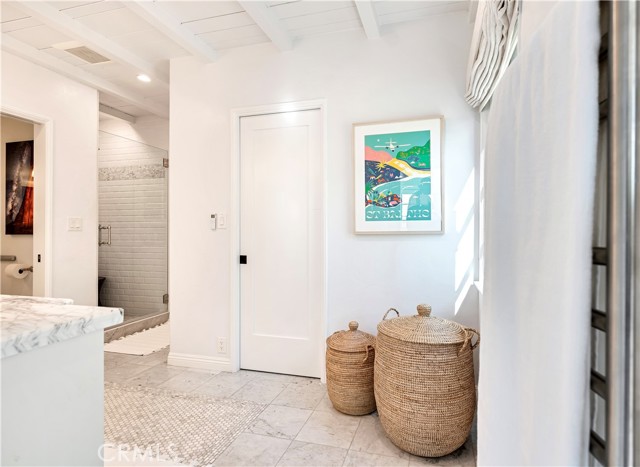 802 Rembrandt Drive, Laguna Beach CA: https://media.crmls.org/medias/89f9cbbd-bd93-4290-bb6d-2eb21a579307.jpg