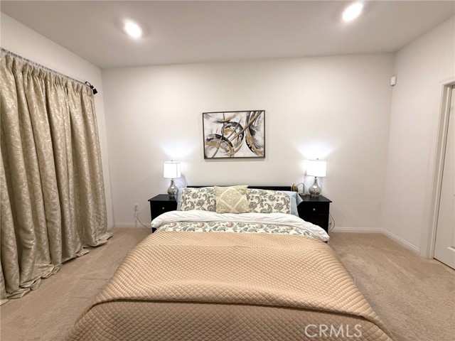 Detail Gallery Image 8 of 15 For 22885 Acoustic, Saugus,  CA 91350 - 2 Beds | 2/1 Baths