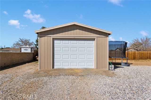 Detail Gallery Image 39 of 40 For 8770 Glendale, Hesperia,  CA 92345 - 3 Beds | 2 Baths