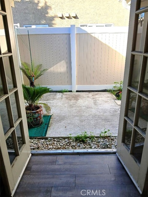 Detail Gallery Image 12 of 13 For 810 Baker #112,  Costa Mesa,  CA 92626 - 2 Beds | 1 Baths