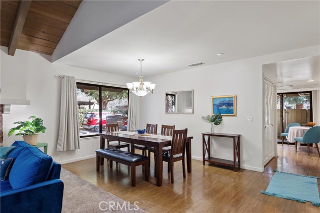 Detail Gallery Image 10 of 40 For 33 Pebblewood Pines, Chico,  CA 95926 - 2 Beds | 2 Baths