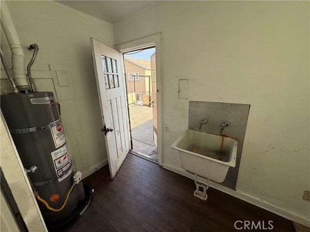 Detail Gallery Image 7 of 29 For 3559 E 4th, Los Angeles,  CA 90063 - – Beds | – Baths