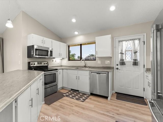 Detail Gallery Image 14 of 59 For 2700 Oriole Dr, Red Bluff,  CA 96080 - 3 Beds | 1 Baths