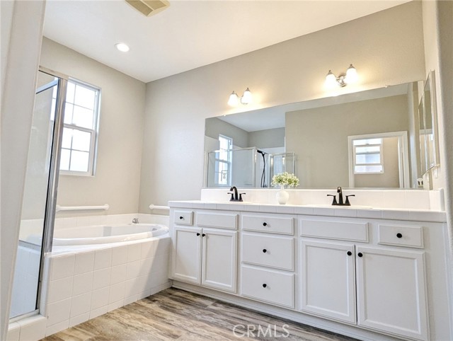 808 Damask Court, Santa Maria CA: https://media.crmls.org/medias/89fdfdcb-0b82-4799-95fb-b9de1c459944.jpg