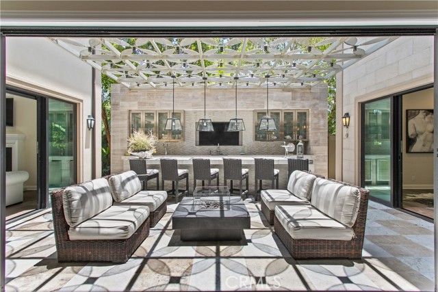 Detail Gallery Image 7 of 31 For 121 Amber Sky, Irvine,  CA 92618 - 4 Beds | 4/1 Baths