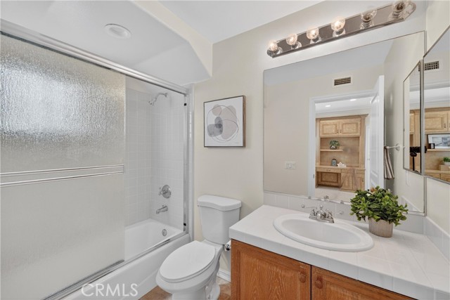 6467 Frampton, Huntington Beach CA: https://media.crmls.org/medias/89ff4011-3be3-4802-88ae-cde7a8766bb9.jpg