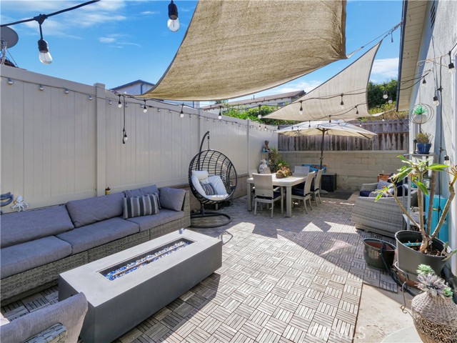 1714 Belmont Lane, Redondo Beach, California 90278, 3 Bedrooms Bedrooms, ,1 BathroomBathrooms,Residential,Sold,Belmont,PV21205045