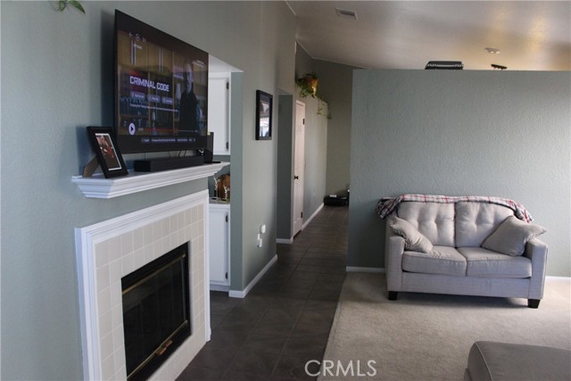 Detail Gallery Image 6 of 30 For 1093 Lilac, Hemet,  CA 92545 - 2 Beds | 2 Baths