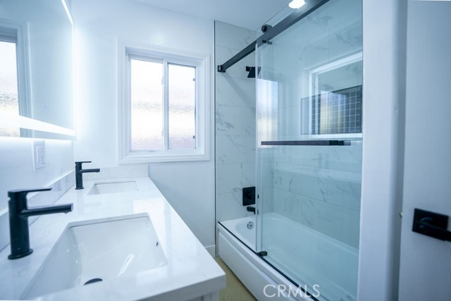 Detail Gallery Image 12 of 16 For 7870 La Mona Cir, Buena Park,  CA 90620 - 3 Beds | 2 Baths