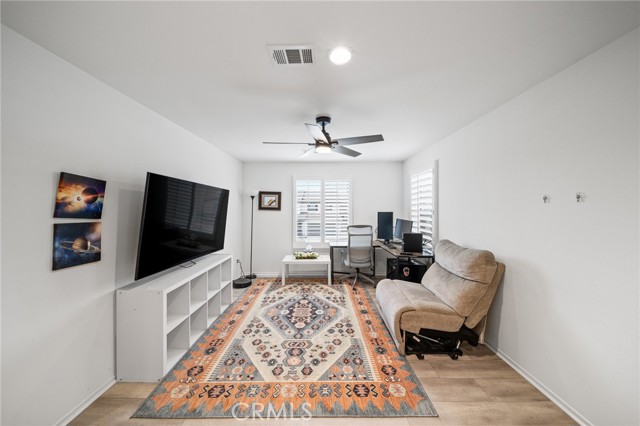 32808 Jaenichen Lane, Menifee CA: https://media.crmls.org/medias/8a0127ac-9a4f-4d42-b2c0-59ab737e4c63.jpg