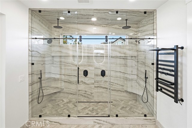 Image 28 of 75 For 455 Tanglewood