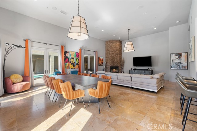 2600 E Vincentia, Palm Springs, CA 92262