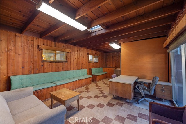 Detail Gallery Image 24 of 37 For 2900 Manhattan Ave, La Crescenta,  CA 91214 - 3 Beds | 2 Baths