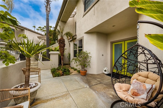 Detail Gallery Image 12 of 59 For 27 Seabrook #73,  Newport Beach,  CA 92660 - 2 Beds | 3 Baths