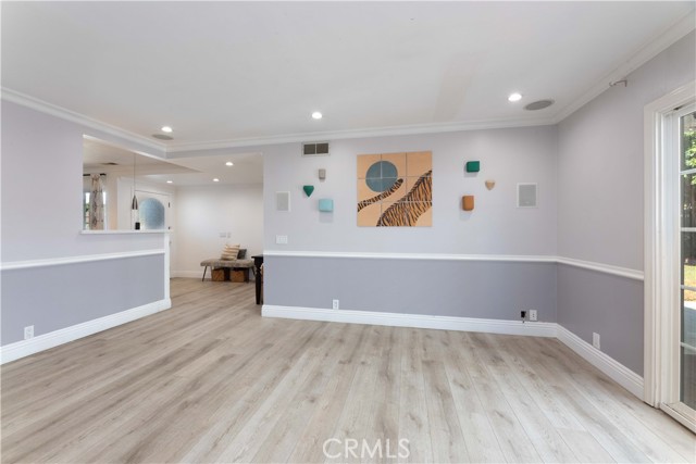 19922 Carmania Lane, Huntington Beach CA: https://media.crmls.org/medias/8a050c9d-a5e9-4207-acae-ce5a22035725.jpg