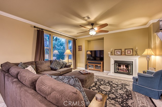 Detail Gallery Image 7 of 35 For 2919 Breezy Meadow Cir, Corona,  CA 92883 - 5 Beds | 3 Baths