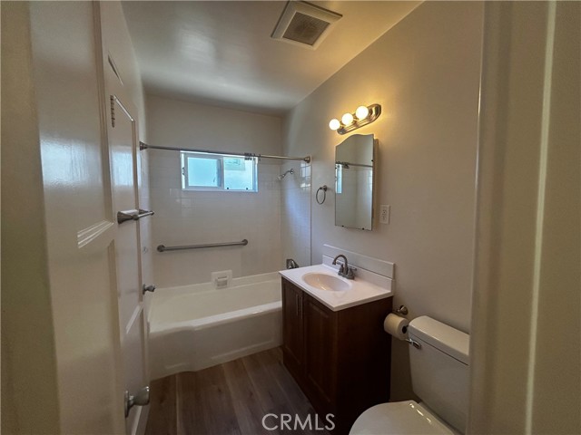 Detail Gallery Image 9 of 18 For 1015 Thompson, Glendale,  CA 91201 - 1 Beds | 1 Baths