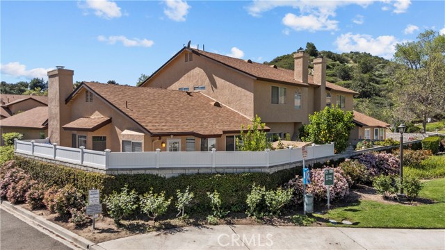 Detail Gallery Image 29 of 47 For 22942 Banyan, Saugus,  CA 91390 - 3 Beds | 2 Baths