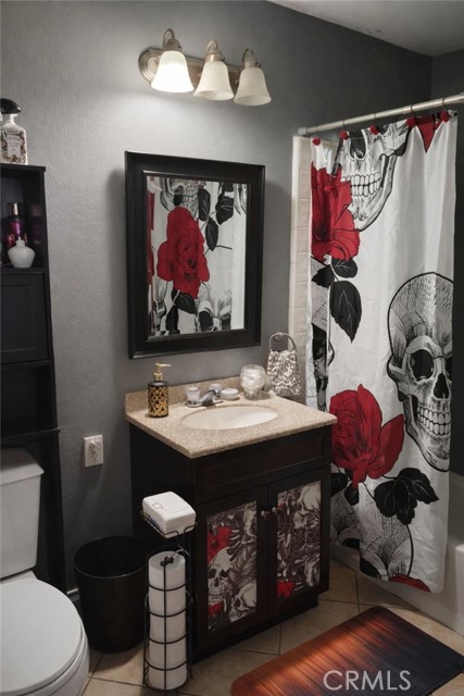 Detail Gallery Image 6 of 9 For 7233 Hayes, Buena Park,  CA 90620 - 4 Beds | 2 Baths