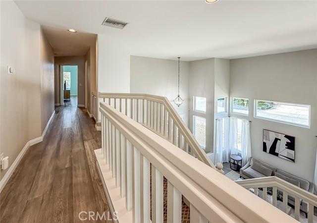 462 Cremona Way, Oak Park CA: https://media.crmls.org/medias/8a093967-8fc7-43bc-8fd4-810e89fe04b2.jpg