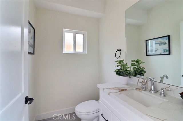 4850 Buchanan, Los Angeles CA: https://media.crmls.org/medias/8a093dcb-b64a-4ab4-83c0-c22785874ebe.jpg