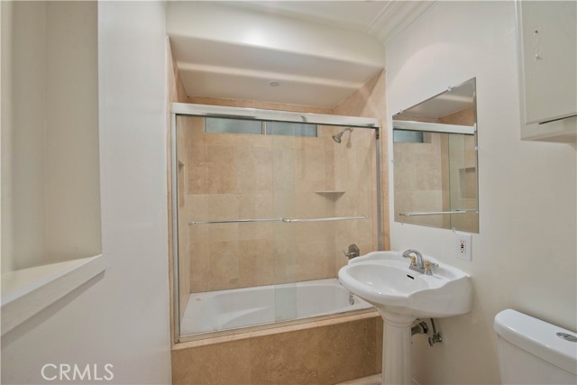 Detail Gallery Image 11 of 37 For 12413 Westminster Ave, Los Angeles,  CA 90066 - – Beds | – Baths