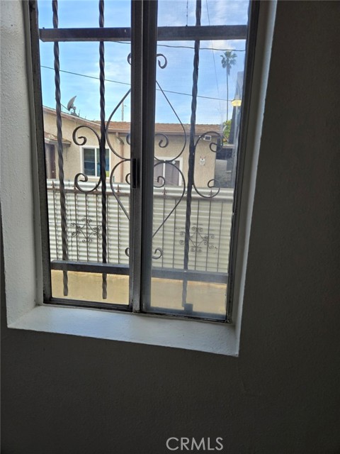 Detail Gallery Image 20 of 34 For 1742 W 82nd, Los Angeles,  CA 90047 - – Beds | – Baths