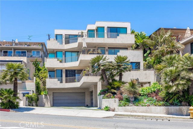 Detail Gallery Image 1 of 18 For 150 Cliff Dr, Laguna Beach,  CA 92651 - 2 Beds | 2/1 Baths